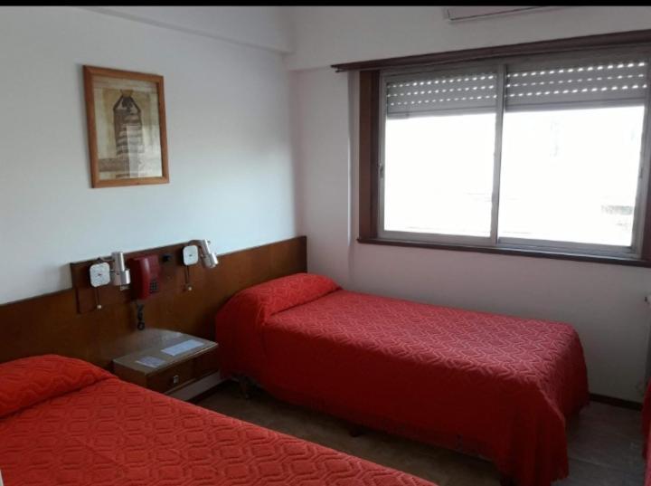 Plaza Hotel 2*